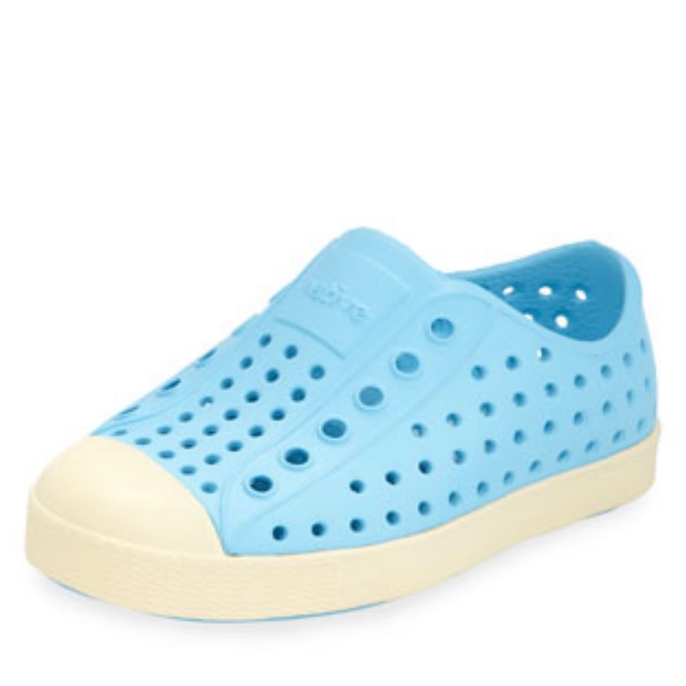Brand new in the box!!! Jefferson Child in surfer blue/bone white